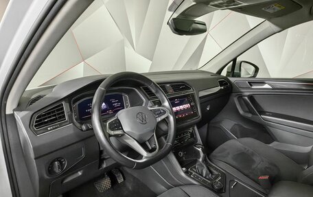Volkswagen Tiguan II, 2021 год, 3 450 000 рублей, 15 фотография