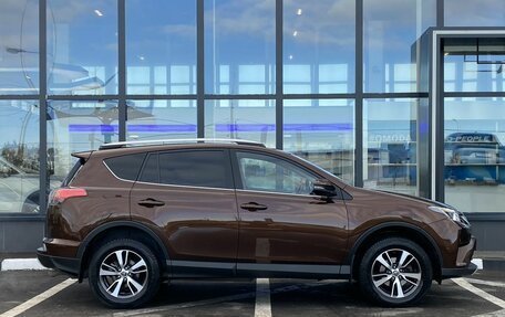 Toyota RAV4, 2018 год, 2 749 000 рублей, 4 фотография