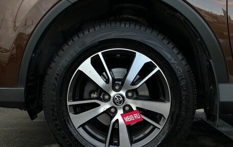 Toyota RAV4, 2018 год, 2 749 000 рублей, 9 фотография