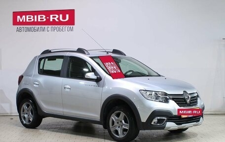 Renault Sandero II рестайлинг, 2021 год, 1 389 000 рублей, 7 фотография