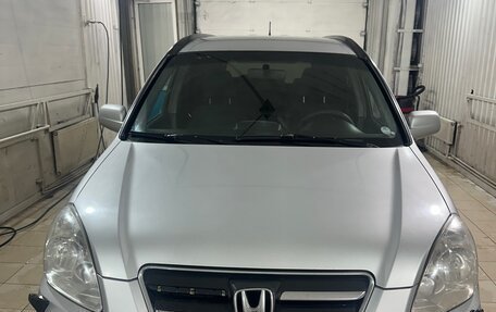 Honda CR-V II рестайлинг, 2005 год, 650 000 рублей, 1 фотография