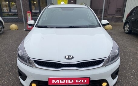 KIA Rio IV, 2018 год, 1 270 000 рублей, 6 фотография
