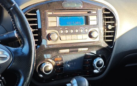 Nissan Juke II, 2013 год, 1 055 000 рублей, 15 фотография