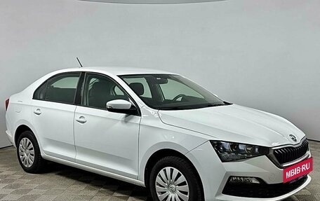 Skoda Rapid II, 2021 год, 1 799 000 рублей, 8 фотография