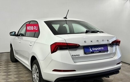 Skoda Rapid II, 2021 год, 1 799 000 рублей, 3 фотография