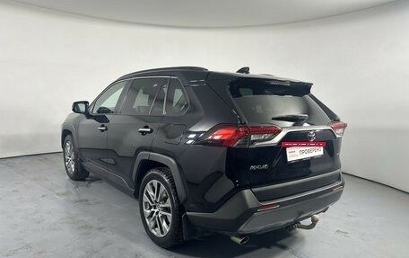 Toyota RAV4, 2022 год, 3 570 000 рублей, 7 фотография