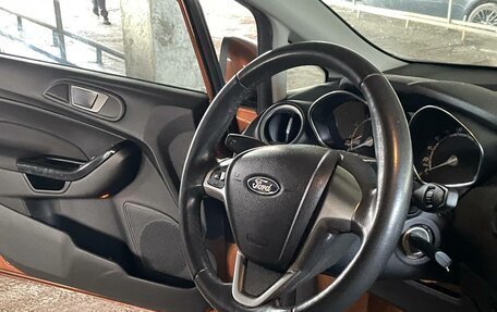 Ford Fiesta, 2015 год, 650 000 рублей, 15 фотография