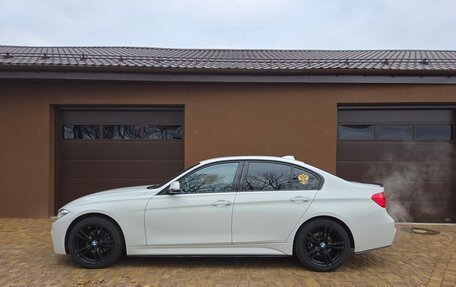 BMW 3 серия, 2018 год, 2 900 000 рублей, 4 фотография