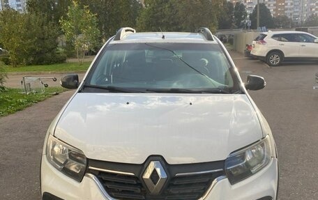 Renault Sandero II рестайлинг, 2019 год, 1 300 000 рублей, 1 фотография