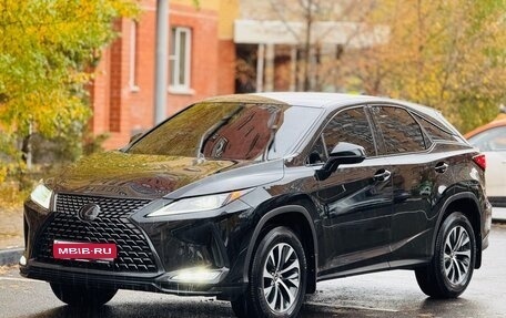 Lexus RX IV рестайлинг, 2021 год, 4 550 000 рублей, 1 фотография