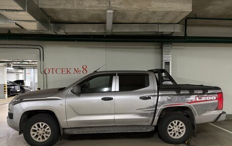 Mitsubishi L200, 2024 год, 3 690 000 рублей, 2 фотография