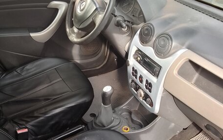 Renault Logan I, 2010 год, 300 000 рублей, 4 фотография