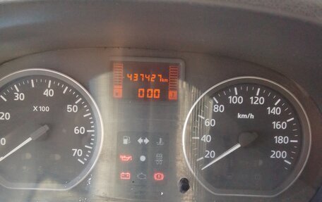 Renault Logan I, 2010 год, 300 000 рублей, 7 фотография