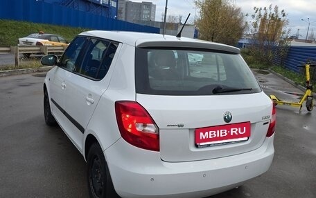 Skoda Fabia II, 2012 год, 890 000 рублей, 2 фотография