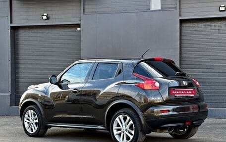 Nissan Juke II, 2011 год, 980 000 рублей, 2 фотография