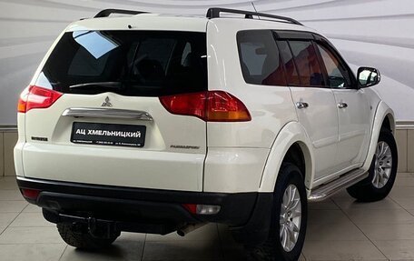 Mitsubishi Pajero Sport II рестайлинг, 2013 год, 1 899 000 рублей, 4 фотография