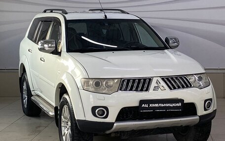 Mitsubishi Pajero Sport II рестайлинг, 2013 год, 1 899 000 рублей, 3 фотография