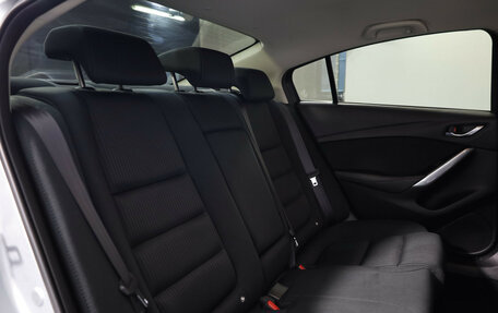 Mazda 6, 2017 год, 1 999 000 рублей, 13 фотография