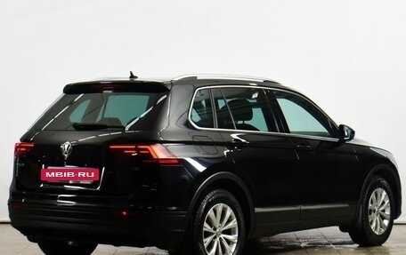 Volkswagen Tiguan II, 2017 год, 1 699 000 рублей, 4 фотография