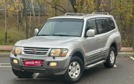 Mitsubishi Pajero III рестайлинг, 2002 год, 775 000 рублей, 1 фотография