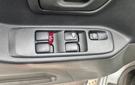 Mitsubishi Pajero III рестайлинг, 2002 год, 775 000 рублей, 5 фотография