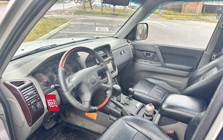 Mitsubishi Pajero III рестайлинг, 2002 год, 775 000 рублей, 12 фотография