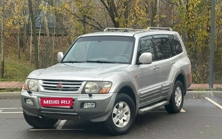 Mitsubishi Pajero III рестайлинг, 2002 год, 775 000 рублей, 13 фотография