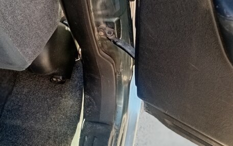 Mitsubishi Pajero iO, 2001 год, 550 000 рублей, 17 фотография