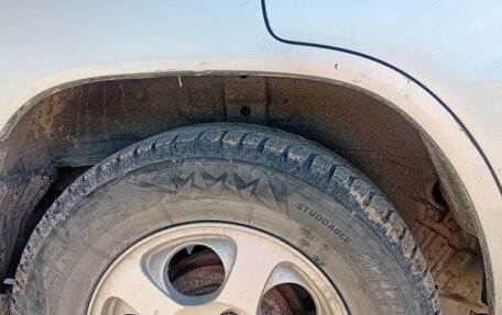 Mitsubishi Pajero iO, 2001 год, 550 000 рублей, 10 фотография