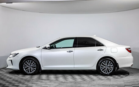 Toyota Camry, 2017 год, 2 099 000 рублей, 8 фотография