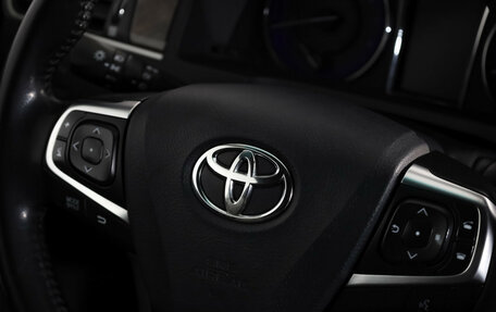 Toyota Camry, 2017 год, 2 099 000 рублей, 12 фотография