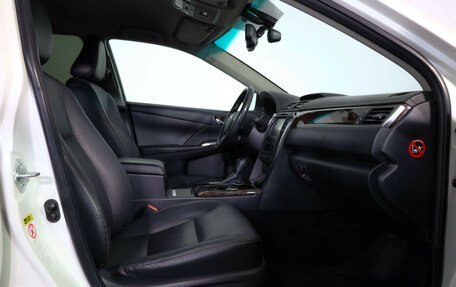 Toyota Camry, 2017 год, 2 099 000 рублей, 25 фотография