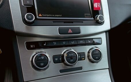 Volkswagen Passat B7, 2012 год, 1 695 000 рублей, 15 фотография