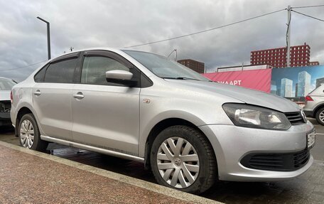 Volkswagen Polo VI (EU Market), 2014 год, 700 000 рублей, 2 фотография