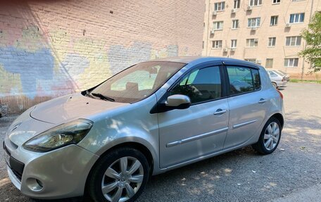 Renault Clio III, 2009 год, 530 000 рублей, 2 фотография
