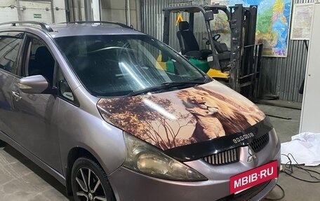 Mitsubishi Grandis, 2006 год, 750 000 рублей, 2 фотография