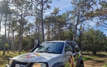 Suzuki Escudo III, 1998 год, 620 000 рублей, 1 фотография