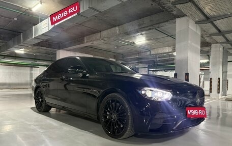 Mercedes-Benz E-Класс, 2021 год, 6 300 000 рублей, 31 фотография