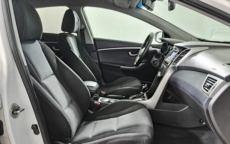 Hyundai i30 II рестайлинг, 2012 год, 770 000 рублей, 11 фотография