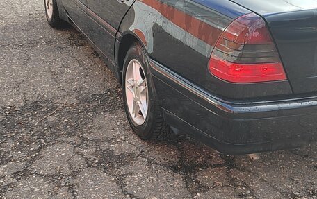 Mercedes-Benz C-Класс, 1998 год, 750 000 рублей, 6 фотография