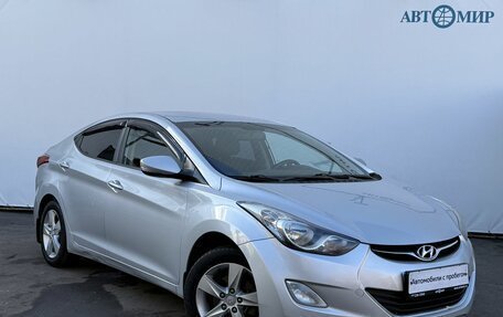 Hyundai Elantra V, 2012 год, 730 000 рублей, 3 фотография