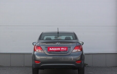 Hyundai Solaris II рестайлинг, 2013 год, 697 000 рублей, 4 фотография