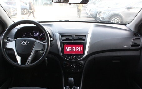 Hyundai Solaris II рестайлинг, 2013 год, 697 000 рублей, 7 фотография