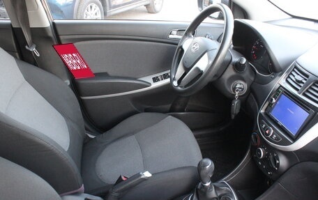 Hyundai Solaris II рестайлинг, 2013 год, 697 000 рублей, 14 фотография