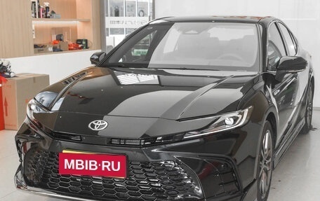 Toyota Camry, 2025 год, 2 760 000 рублей, 2 фотография