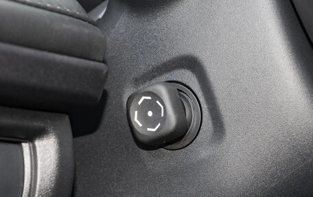 Toyota Camry, 2025 год, 2 760 000 рублей, 21 фотография