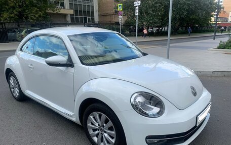 Volkswagen Beetle, 2014 год, 2 000 000 рублей, 3 фотография