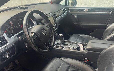 Volkswagen Touareg III, 2016 год, 3 000 000 рублей, 7 фотография