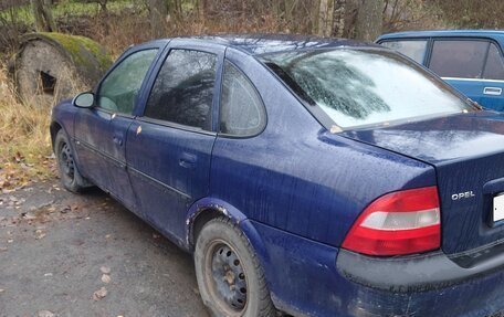 Opel Vectra B рестайлинг, 1996 год, 70 000 рублей, 4 фотография