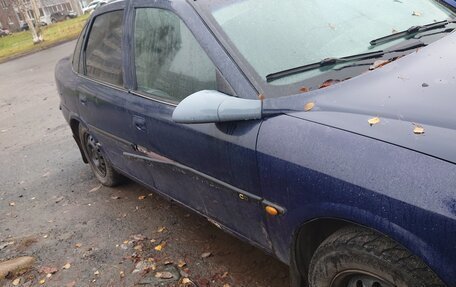 Opel Vectra B рестайлинг, 1996 год, 70 000 рублей, 2 фотография